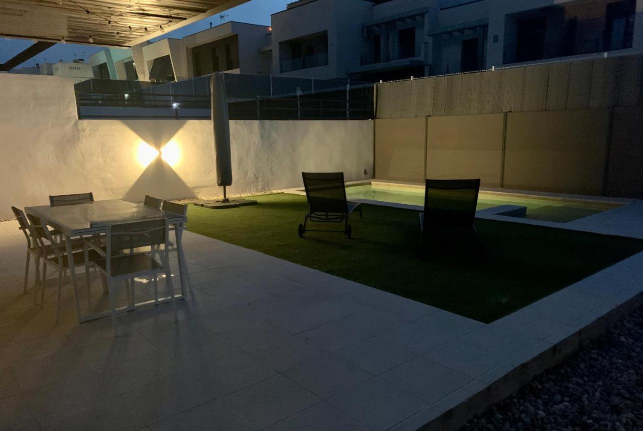 Chalet Con Piscina Privada A 25 Min De Madrid Arroyomolinos Ngoại thất bức ảnh