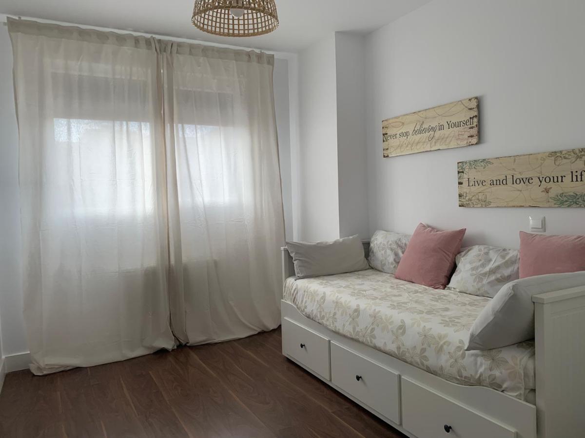 Chalet Con Piscina Privada A 25 Min De Madrid Arroyomolinos Ngoại thất bức ảnh